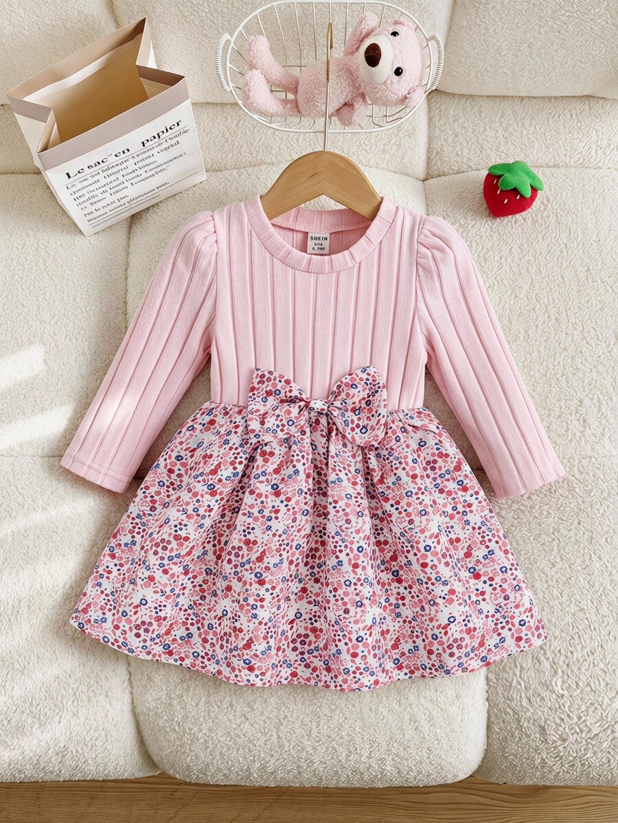 SHEIN Vintaside Kids 女嬰休閒可愛家庭套裝碎花長袖羅紋針織洋裝,秋冬拍照用粉色花卉 - 粉色 - 查看 1