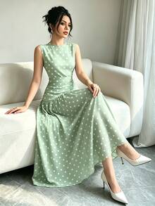 Modelyn 白色波點圖案深咖啡色法式雪紡長洋裝，女款低領無袖收腰修身設計，抓皺腰部顯瘦，夏季度假風優雅日常穿搭 - 彩色 - 查看 4