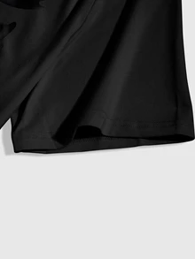ROMWE MEN Batman X ROMWE Men's Printed Street Loose Fit T-Shirt - Black - View 7