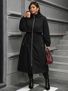 SHEIN Clasi معطف مبطن بغطاء رأس من الفرو الصناعي بأكمام طويلة وسحاب مريح للمقاسات الكبيرة - الأسود - مشاهدة 6