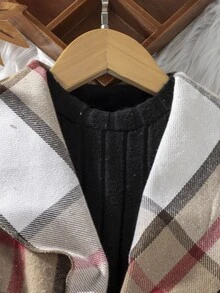 SHEIN Vintaside Kids 女童格紋前開襟背心式風衣、黑色羅紋針織毛衣與緊身褲套裝，休閒優雅 3 件式同色系開學秋季穿搭 - 彩色 - 查看 4