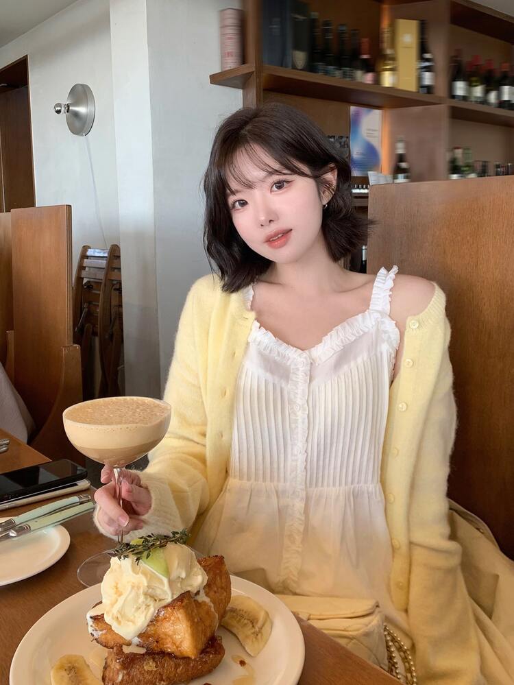 DAZY Solid Button Through Cardigan Fall - Yellow - View 4