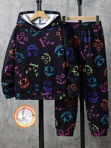 SHEIN 兒童青少年男孩休閒運動街頭風笑臉螢光圖案連帽衛衣與運動長褲套裝，適合通勤、上學、日常休閒外出、運動，秋冬款 - 黑色 - 查看 2