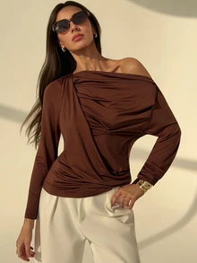 Aloruh Minimalist Commuter Autumn/Winter New Oblique Shoulder Pleated Slim Fit Women T-Shirt - Brown - View 5