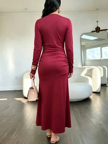 Selianne Gaun Panjang Wanita dengan Dekorasi Logam, Cocok untuk Jamuan Makan, Pesta Malam Ringan, dan Kencan. - Dusty Pink - View 2