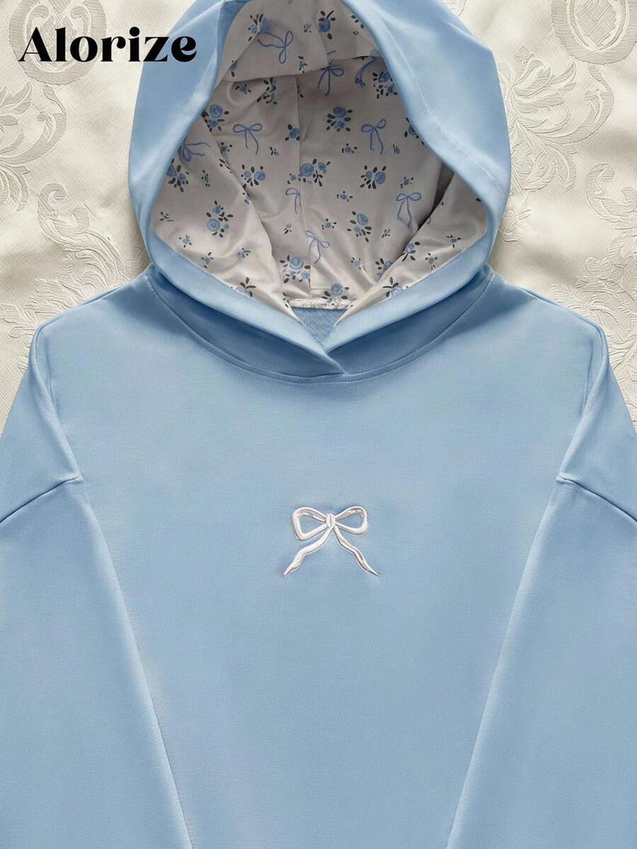 SHEIN Sparklyn 青少年女孩休閒可愛時尚粉色蝴蝶結刺繡運動衫,適合女孩,藍色學院風,秋季告別舞會 - 藍色 - 查看 1