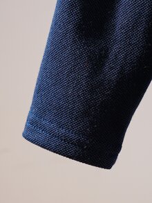 SHEIN 男嬰海軍藍米色馬刺繡長袖 Polo 上衣，學院風優雅大方圖案美學保守風 T-shirt，適合秋季生日 - 藏蓝色 - 查看 6