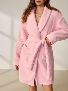 Lowkey Lull Women's Fashionable Minimalist Comfortable Pink Plush Short Lapel Robe - Pink - View 6
