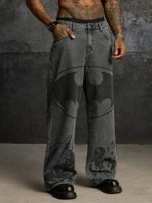BATMAN X SHEIN Men's Casual Versatile Daily Travel Denim Jeans With Pockets And Buttons - Dark Grey - View 1