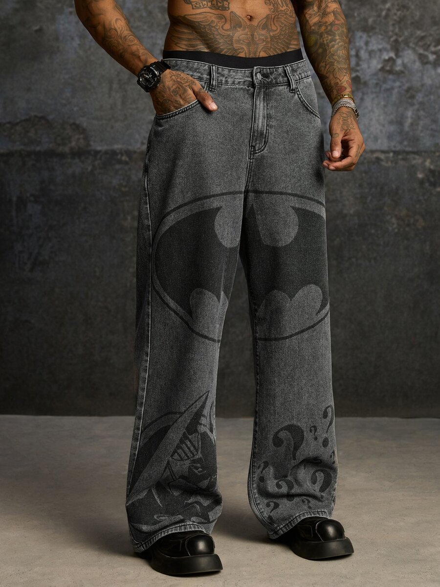 BATMAN X SHEIN Men's Casual Versatile Daily Travel Denim Jeans With Pockets And Buttons - Dark Grey - View 1