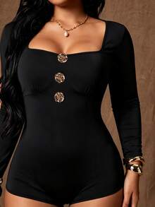 Rustia Jumpsuit Unitard Plus dengan Detail Kancing Leher Persegi untuk Pesta Malam Musim Gugur, Warna Hitam Elegan dan Seksi - Hitam - View 1