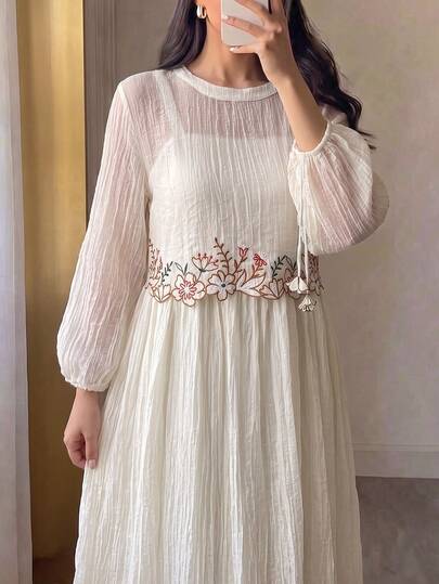 Yasmyna Women's Floral Embroidered Round Neck Elegant Arabian Dress