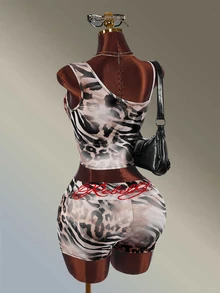 Amplova Women's Leopard Print Red English Letter Short Sleeve Sports Tank Top & Fitted Shorts Set - Brown - View 9