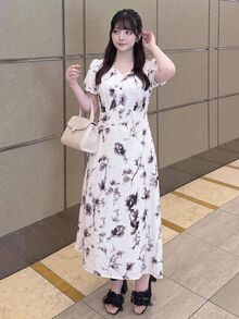 Bijouette Limited Edition Plus Size Apricot Base Purple Ink Print Dress, V-Neck Slim Fit A-Line Long Dress, Perfect For Concealing Belly And Slimming, Suitable For Pear And Apple Body Shapes, Full Size Range, Adjustable Back Design, Fashionable And Flattering For All Body Types - Black and White - View 13