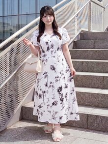 Bijouette Limited Edition Plus Size Apricot Base Purple Ink Print Dress, V-Neck Slim Fit A-Line Long Dress, Perfect For Concealing Belly And Slimming, Suitable For Pear And Apple Body Shapes, Full Size Range, Adjustable Back Design, Fashionable And Flattering For All Body Types - Black and White - View 7