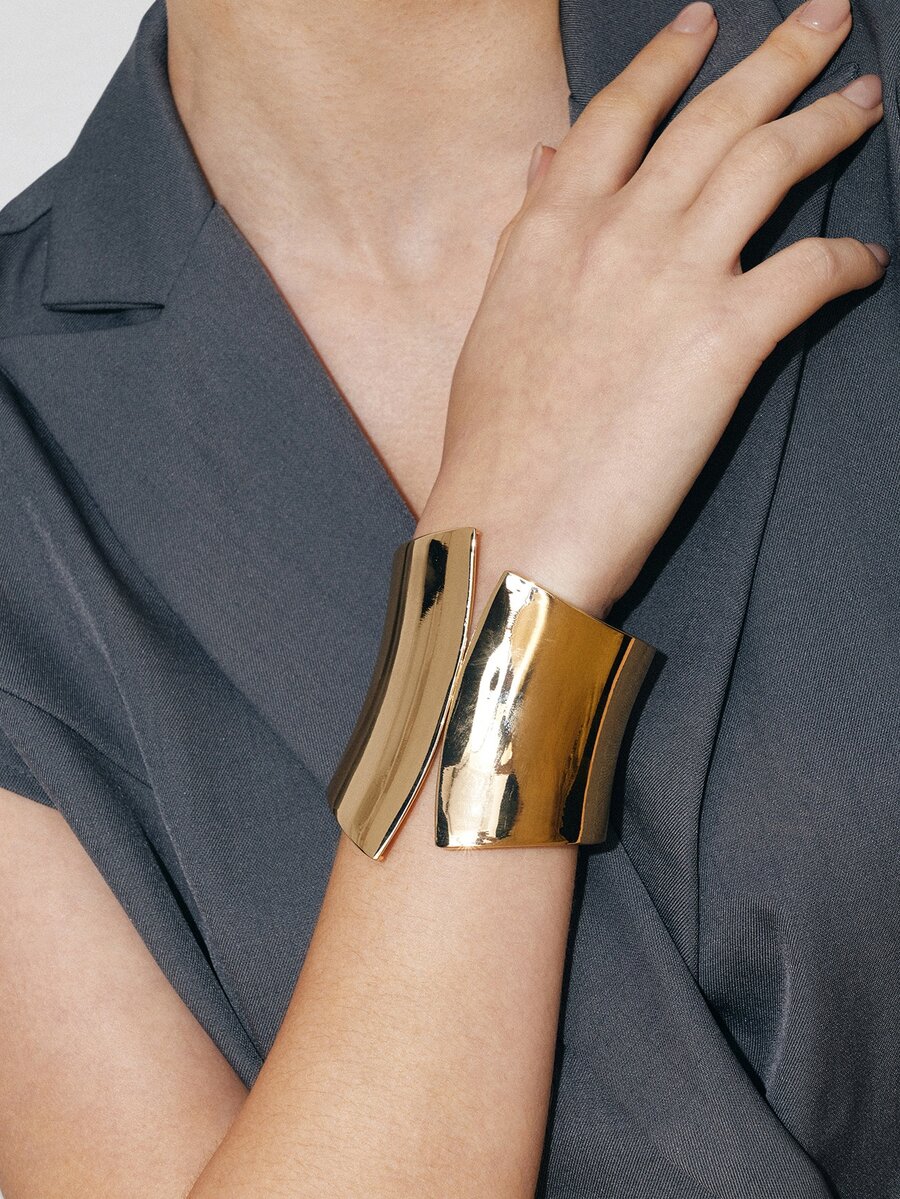 Ashenrae 1 st. Överdriven Enkelt mode Glansig Metallic Öppna Armband För kvinnor , Retro & Elegant Design För Fotografi , Party , Datekväll , - Guld - Visa 1