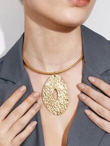 Ashenrae 1pc Oval-Shaped Gold Pendant Necklace (Women) - Gold - View 4