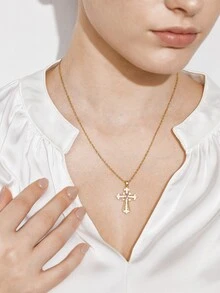 Ashenrae 1pc Luxurious & Fashionable Copper Cross Pendant Necklace Embellished With Zirconia, Dating Gift - Yellow Gold - View 5