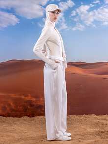 East & Noor Black Fitted Women's Long-Sleeve Knit Sun-Protection Jacket, Featuring A Vintage Napoleon-Style Print And Pockets. - Apricot - View 4