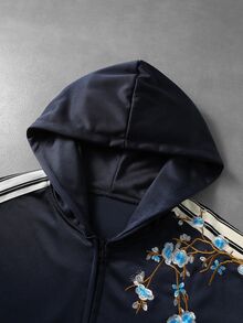 ROMWE MEN Men's Floral Embroidered Pattern Loose Fit Sweatshirt - Blue - View 2