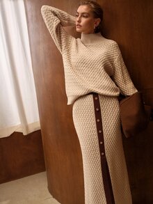 MOTF PREMIUM WOMEN'S AUTUMN/WINTER CASHMERE JACQUARD PATTERN COLORBLOCK BUTTON KNIT 2 PIECES SET - Khaki - View 6