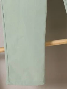 SHEIN 大男孩白色鼠尾草綠領襯衫長褲套裝，優雅秋季穿搭，適合婚禮、舞會、家庭穿搭與返校活動 - 綠色 - 查看 9