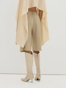 MUSEYN Beige Woven Pleated Long Tailored Shorts Structured Polished Crisp Weekend Vacation Fall - Light Grey - View 4
