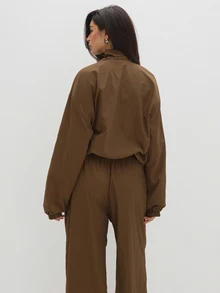 MUSEYN Brown Chocolate Half Zip Pull Over High Neck Jacket Elegant Modest Sophisticated Everyday Casual Fall New Season Capsule Wardrobe - Brown - View 4