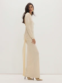 MUSEYN Cream Jersey Lace Back Long Sleeve Drape Maxi Dress Casual Comfortable Effortless Evening Wedding Guest Fall - Beige - View 3