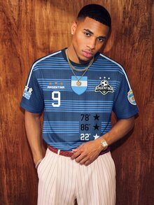 Aesthetic Post Camiseta casual de estilo deportivo retro para hombre con rayas azul & blanco y bloques de color, top de estilo callejero argentino, cuello redondo manga corta, camiseta gráfica para hombre, camiseta casual de verano, fútbol/suministros de fútbol, fútbol - Multicolor - Ver 3