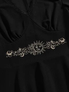ROMWE Plus Size Women Vintage Gothic Sun & Moon Embroidery V-Neck Lace Patchwork Dress - Black - View 5