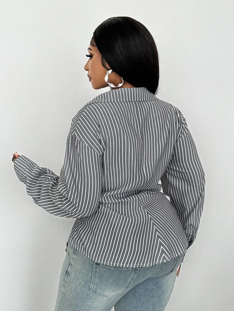 Maweii Camisa envolvente a rayas casual y cómoda para tallas grandes - Gris - Añade 4