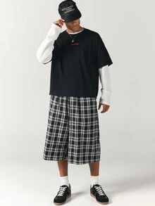 SUMWON Mens Oversized Plaid Bermuda Shorts Wide Leg Below Knee Length Elastic Waist Summer Casual Baggy Check Shorts - Black and White - View 3