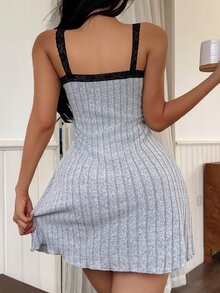 SHEIN 舒适罗纹针织蕾丝边细肩带迷你睡袍 - 灰色 - 查看 2