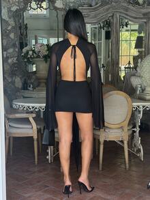 Ronhire Romantic Vacation Earthy Tone Low-Cut Draping Collar, Flared Sleeves, Bodycon Mini Dress - Black - View 2