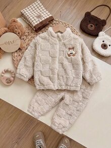 SHEIN Vintaside Kids 1件男嬰秋冬米色可愛休閒格紋壓紋熊刺繡立領長袖拉鍊外套，寬鬆落肩版型，適合日常外出、戶外散步、上學通勤、家庭聚會、拍照拍攝 - 棕色 - 查看 1