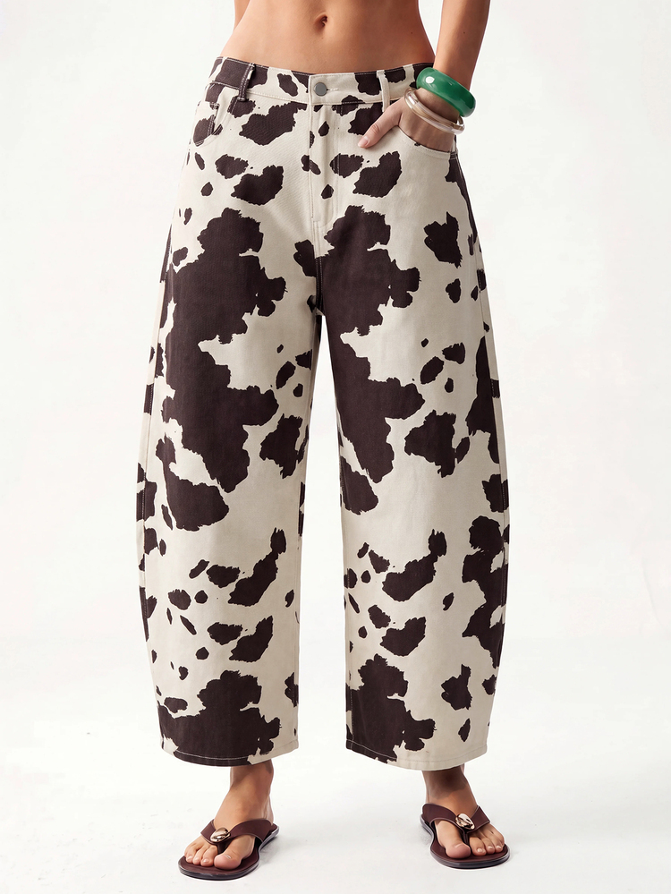 SHEIN CURVE+ Plus Size Women Cow Print Wide Leg Loose Casual Traditional 80s Denim Jeans Jeans For Women Formal Fashion Week Beach White Summer - White - View 4