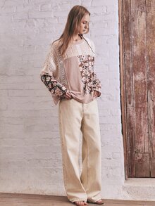 SHEIN Women's Bohemian Cottagecore Vintage Vacation Style Multi-Material Contrast Lace Floral Long Sleeve T-Shirt Casual Loose Drop Shoulder Round Neck - Multicolor - View 3