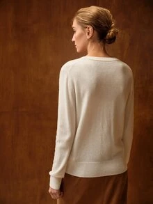 MOTF 100% CASHMERE V-NECK SOLID COLOR SWEATER - White - View 3