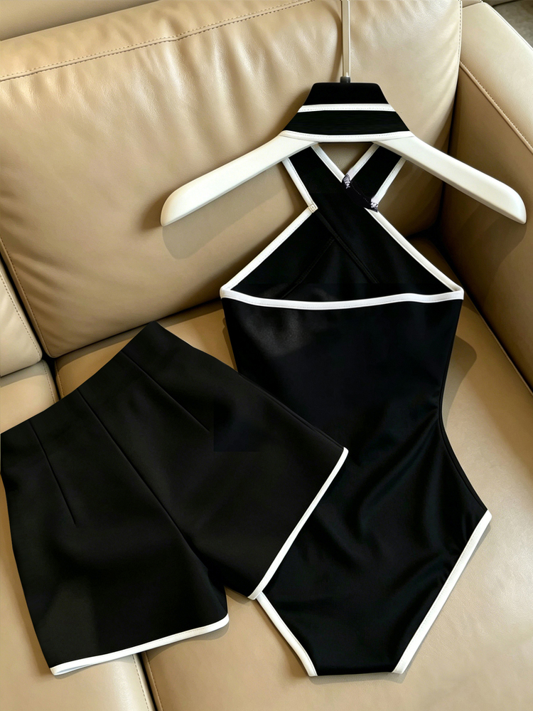 Franclia Women's Summer Sexy Contrast Trim Halter Neck Jumpsuit And Shorts - Black - View 2