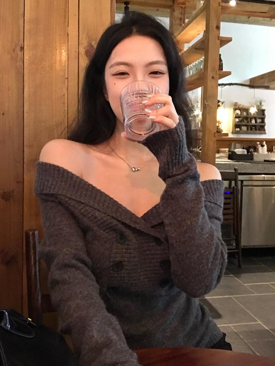 Women's Off-Shoulder Long Sleeve Sweater, Korean Style, Elegant, Autumn/Winter