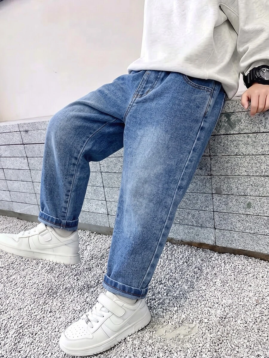Genkimix Kids 男童錐形牛仔褲，四季休閒復古風，淺藍色水洗，適合日常穿著，可搭配T恤與運動衫，冬季