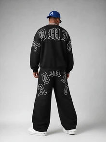 STYNVO Set Sweatshirt dan Celana Olahraga Pria dengan Motif Huruf - Hitam - View 1