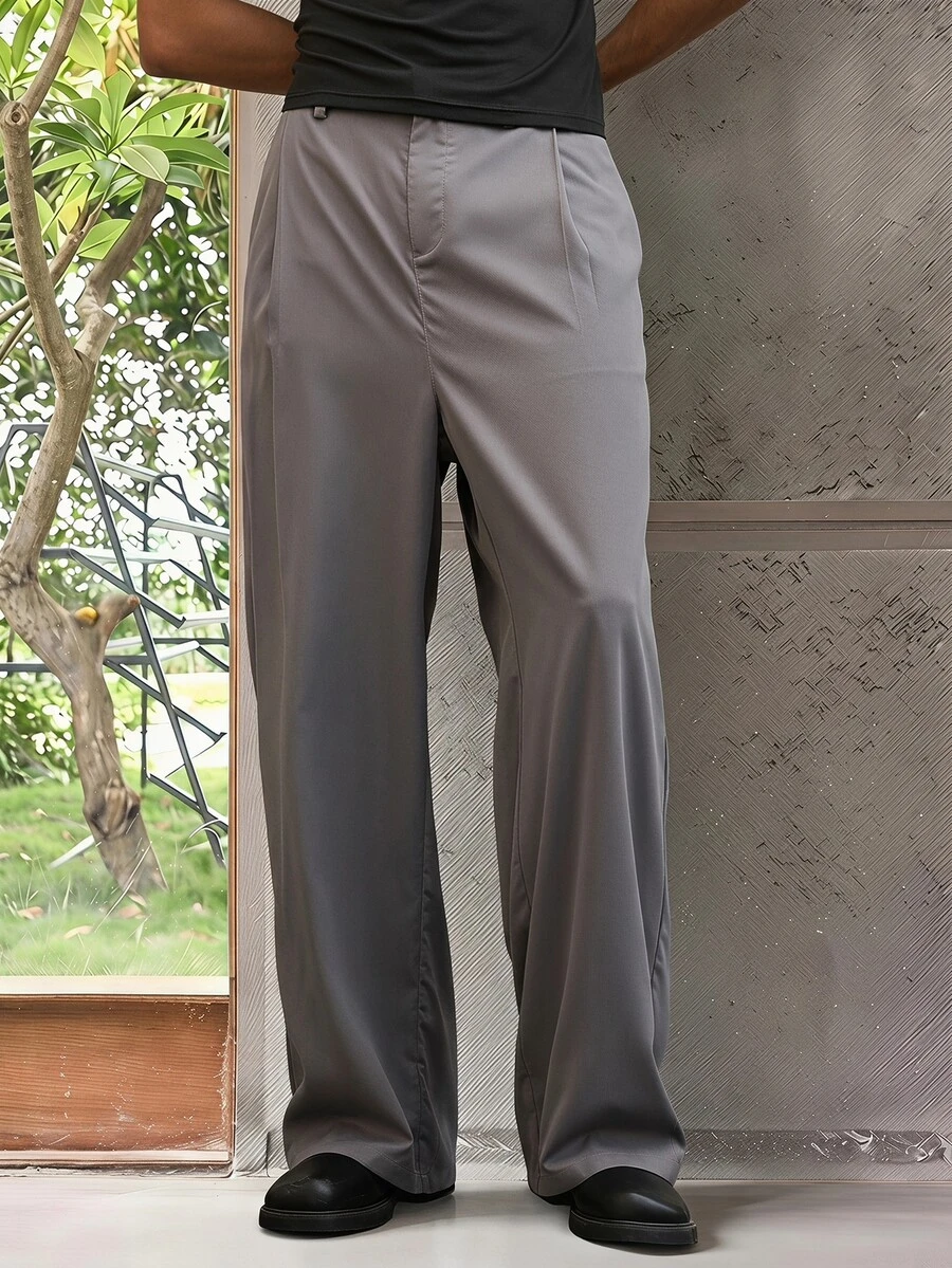 ESTAVOR Men's Solid Color Pleated Pocket Loose Wide Leg Pants - Grey - View 1