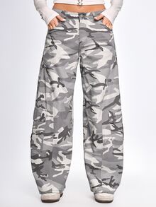 ROMWE Street Life Celana Jeans Kargo Streetwear Longgar Motif Kamuflase Wanita, Gaya Tomboi - Grey - View 1