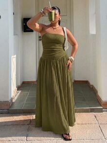 Muchica Plus Size Women's Solid Color Pleated Fashion Strapless Vacation Dress - Army Green - View 4