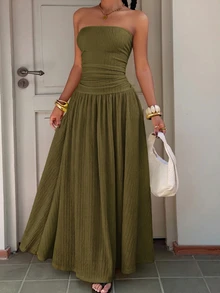 Muchica Plus Size Women's Solid Color Pleated Fashion Strapless Vacation Dress - Army Green - View 3