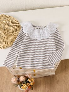 SHEIN 女童針織條紋棕色白色上衣，荷葉領設計，可愛極簡嬰兒仙女牛仔女孩風，適合春夏秋季，1歲生日穿搭 - 彩色 - 查看 4