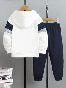SHEIN 2 件套年轻男孩休闲街头风格字母印花宽松侧袋拼色连帽衫和跑步长裤，适合户外、日常穿着和学校场合 - 彩色 - 查看 2
