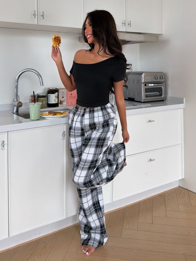 ZzzCrew 2pcs Women Asymmetrical Shoulder Sexy Top And Plaid Pants Pajama Set - Multicolor - View 4